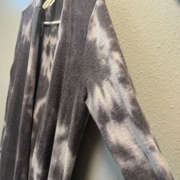 Crepas Gray & White Tie-Dye Open Front long Cardigan, long sleeves, pockets - Picture 7 of 10